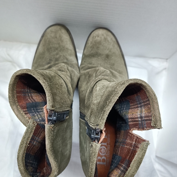 Born suede Aire boots olive - Picture 8 of 14